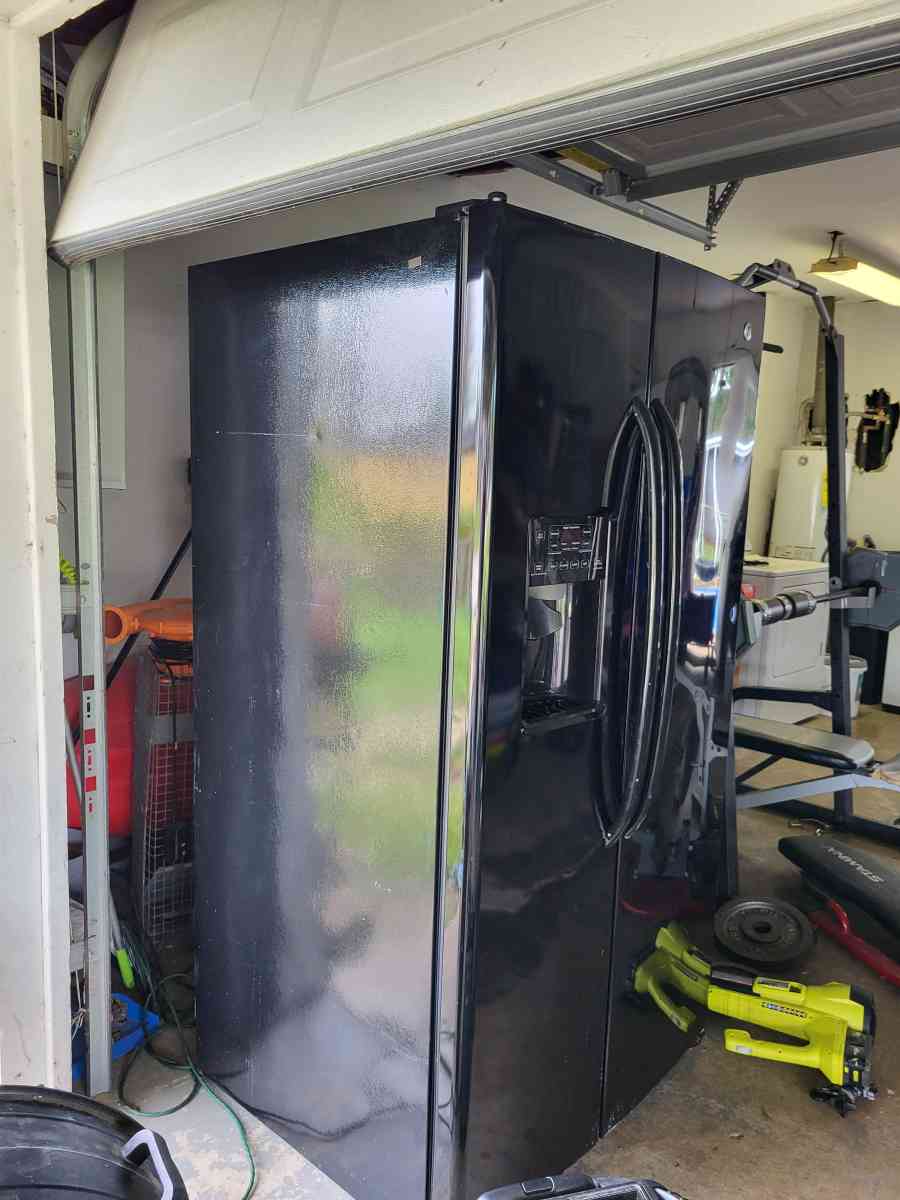 side by side  refrigerator