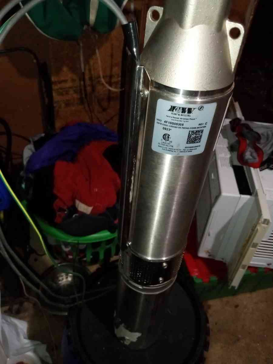 submersible water pump