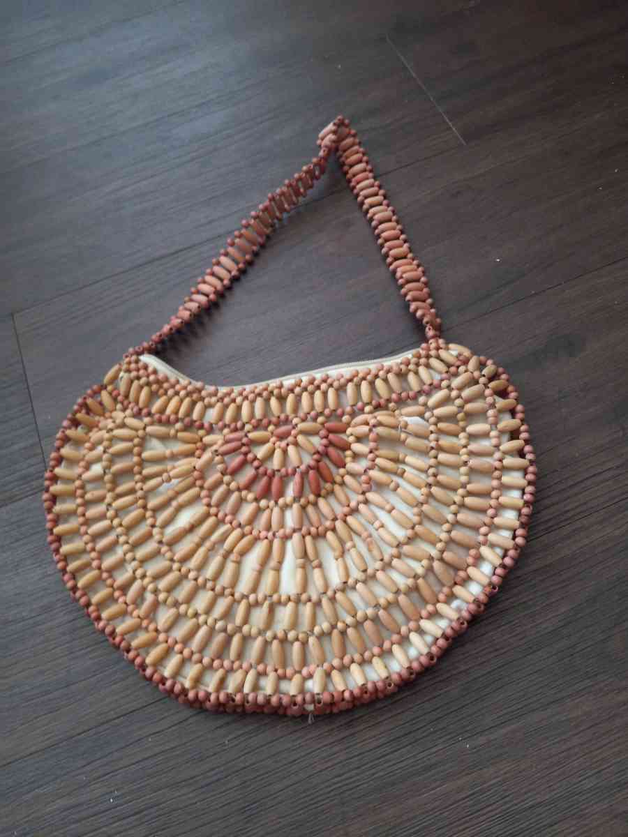 Shell hobo purse