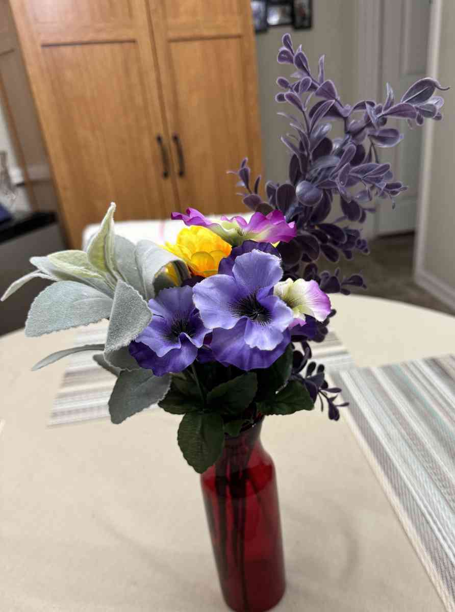 Beautiful Artificial Flower Arrangments