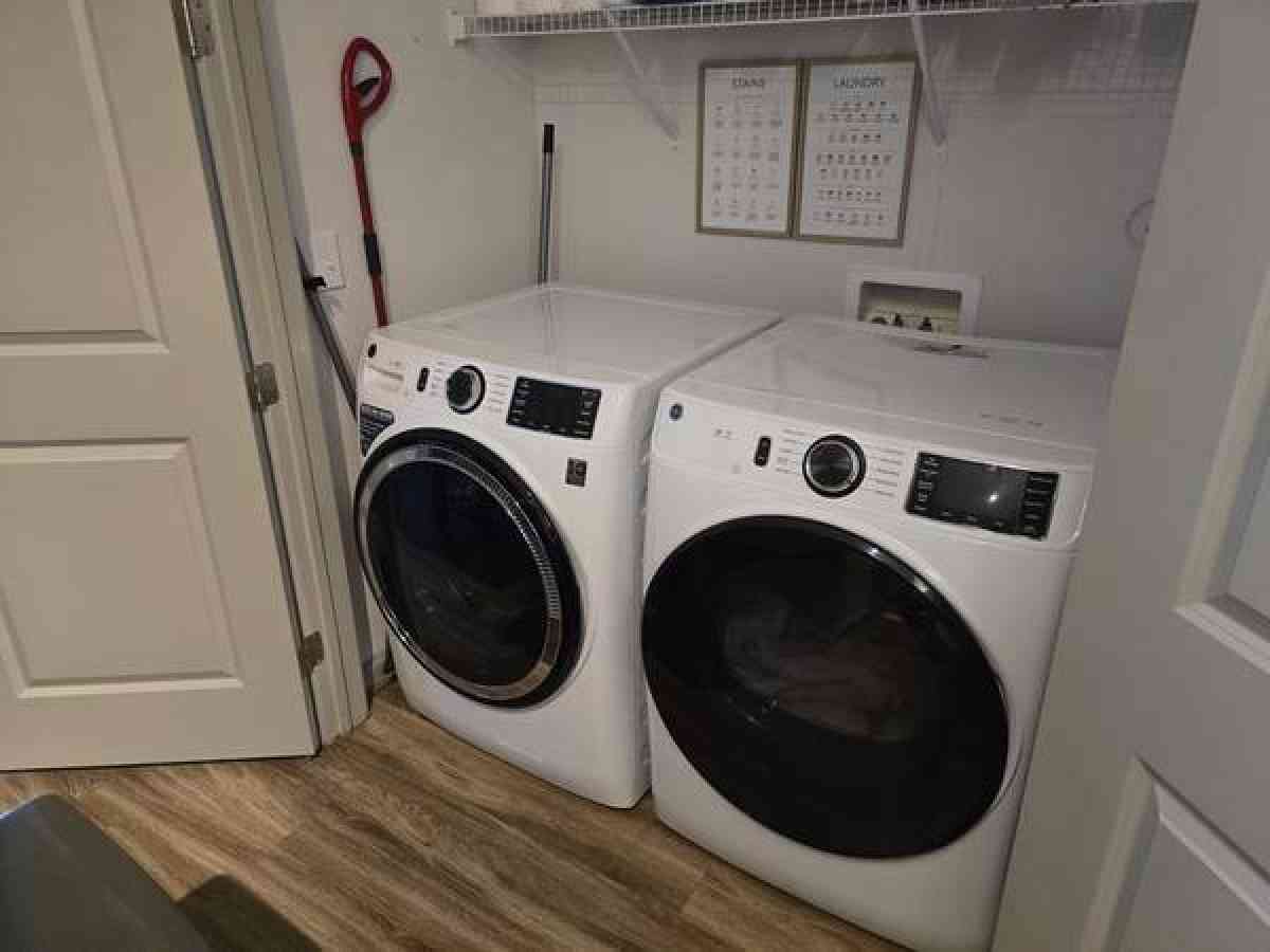 lg Washer and dryer