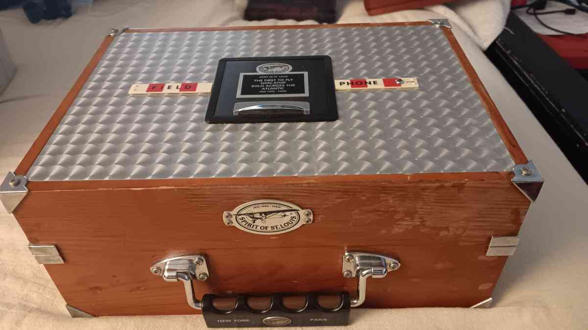 Practically brand new Spirit of St Louis Field phone