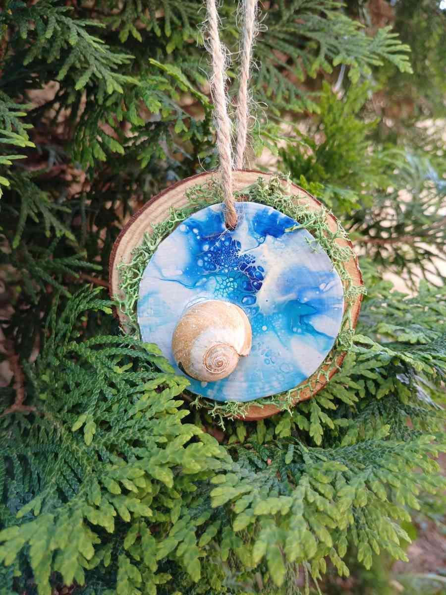 Down by the Sea Hanging Wooden Pour Painted Sharks Eye Ornam