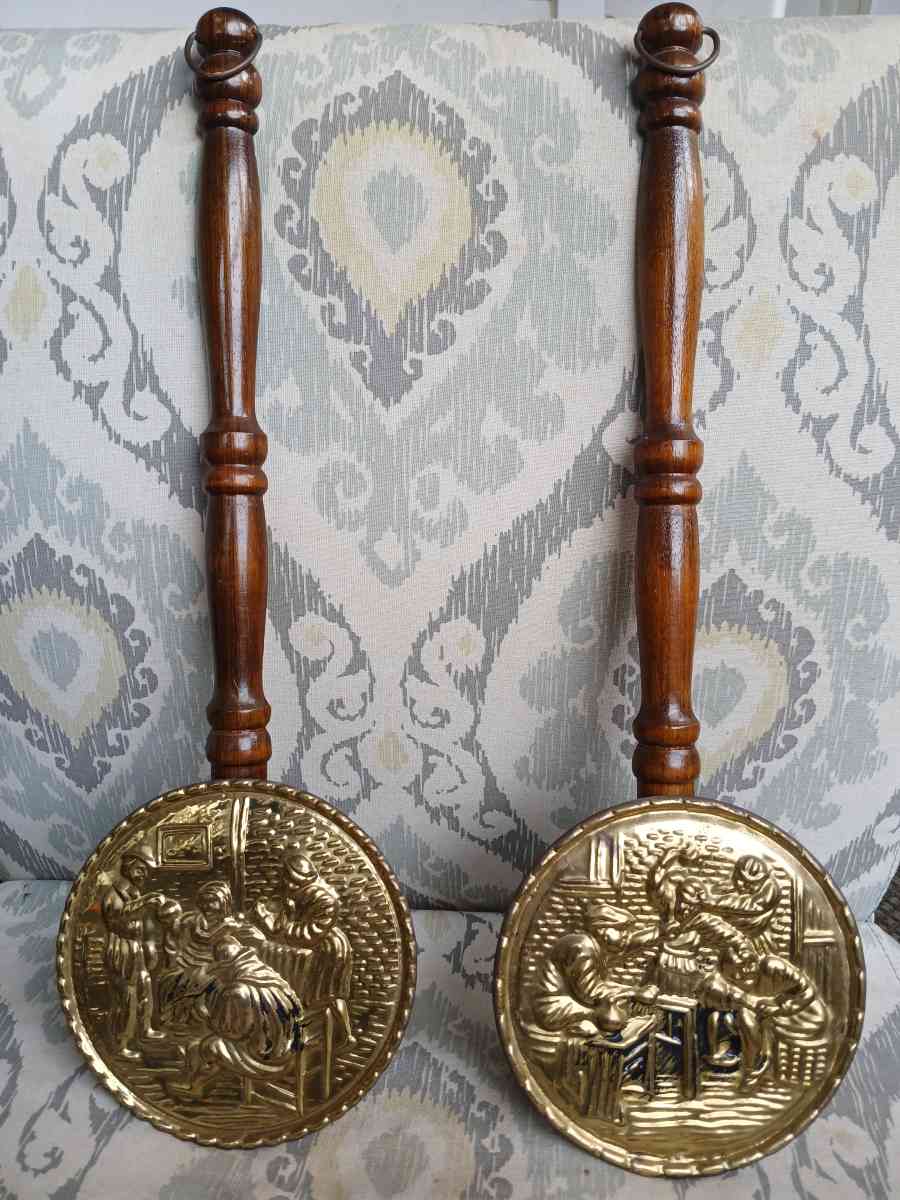2 Vintage Bed Warmers Wall Pocket English Pub Scene Brass Wo