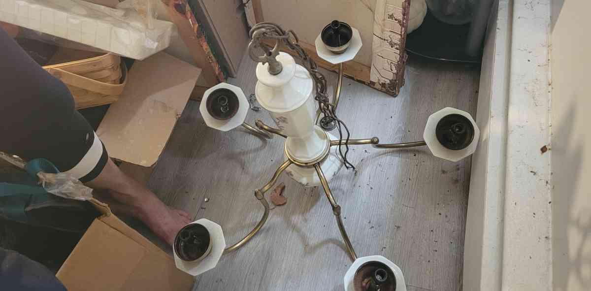 antique porcelian and brass flower chandelior