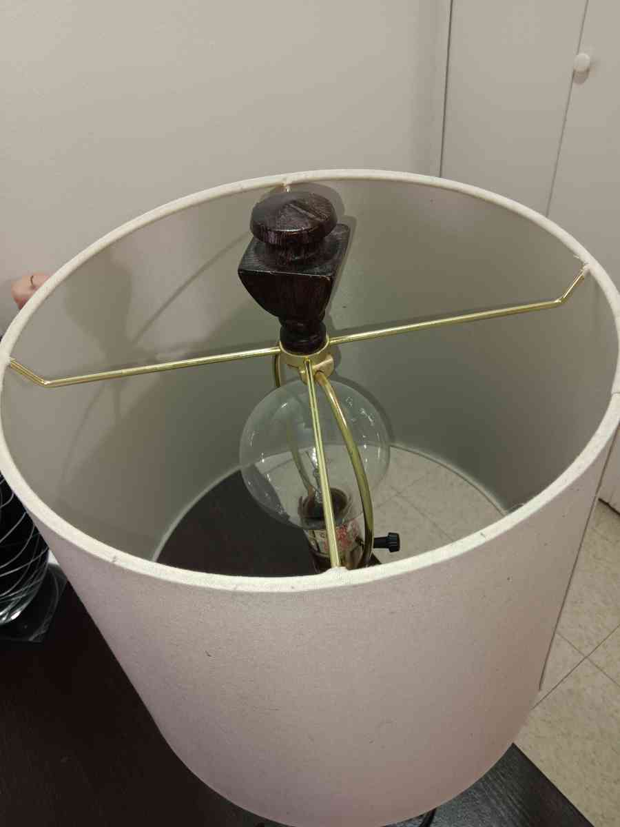 2 lamps in good condition