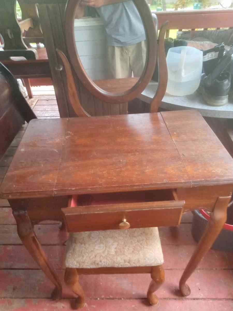 makeup table with stool