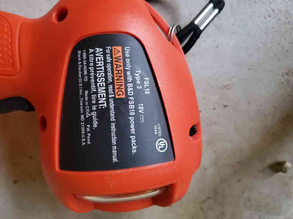 18V  Flashlight  No Battery Or Charger  Black  Decker Fires