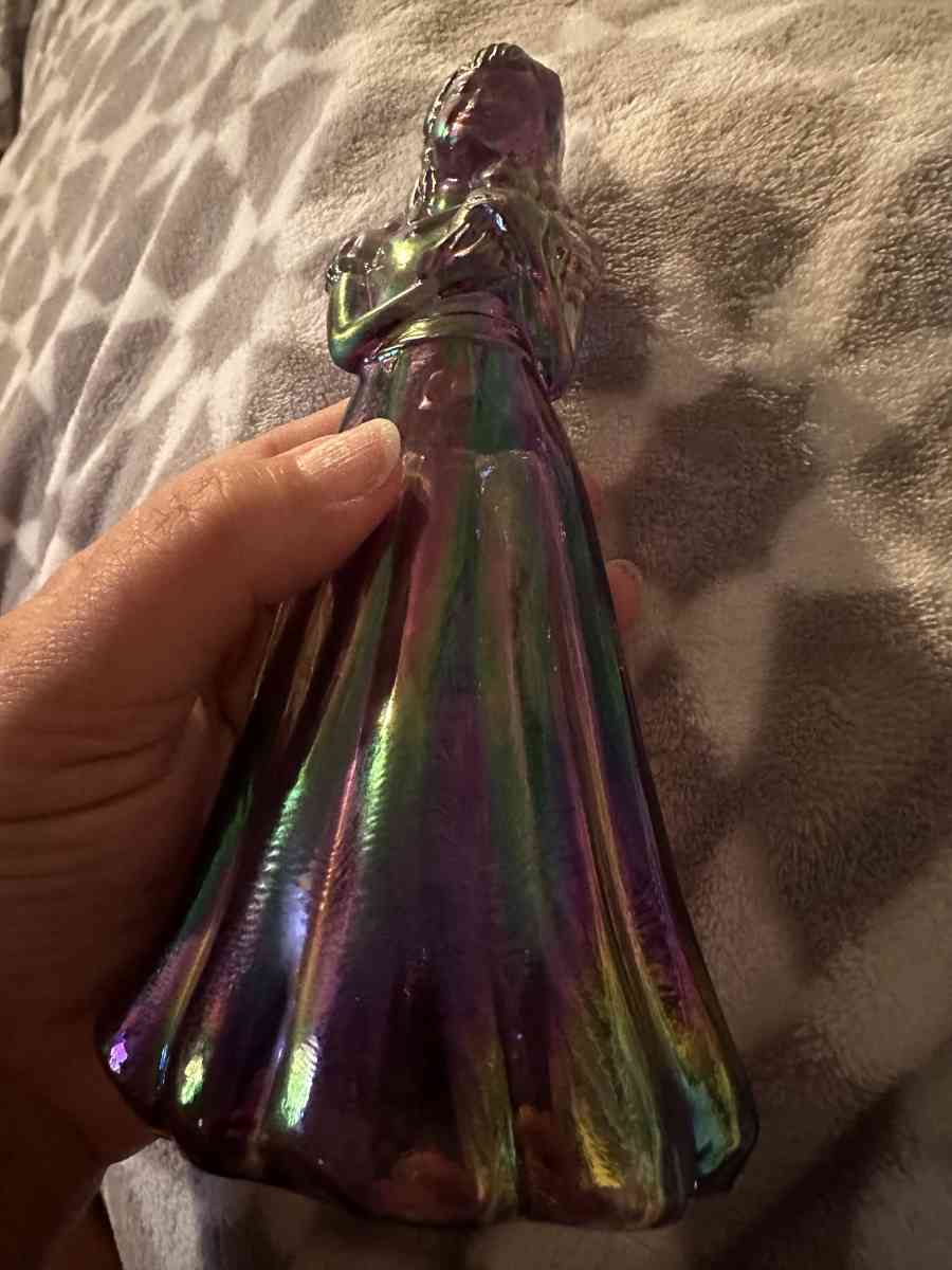 Fenton girl and lady