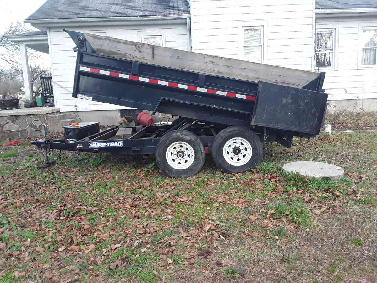 2018 sure track Dump  Trailer Tag along dual Rams  Alxes