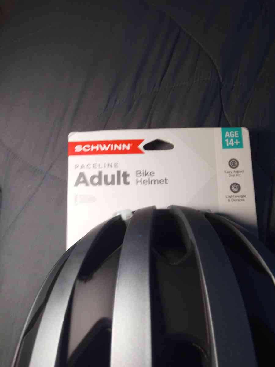 bike helmet Schwinn adult