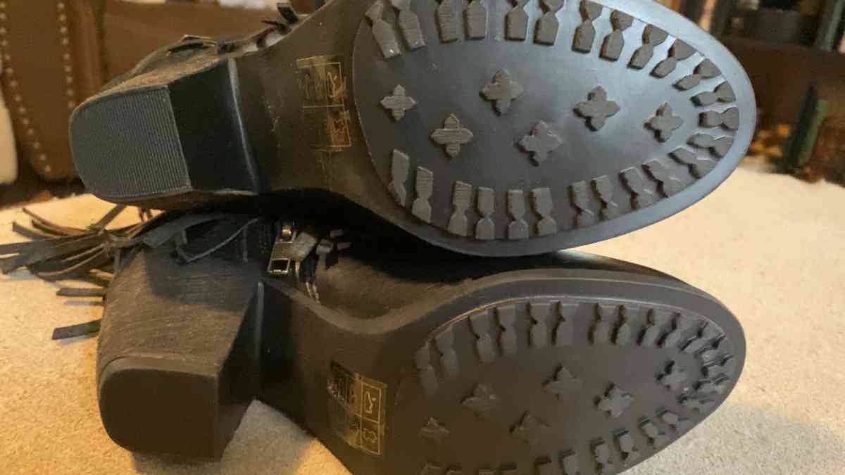 Harley Davison fringe boots