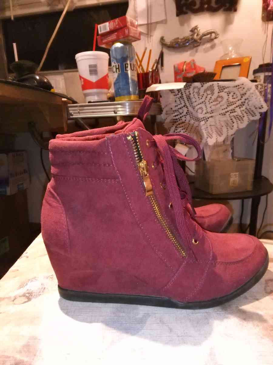 S NJ high top wedge shoes