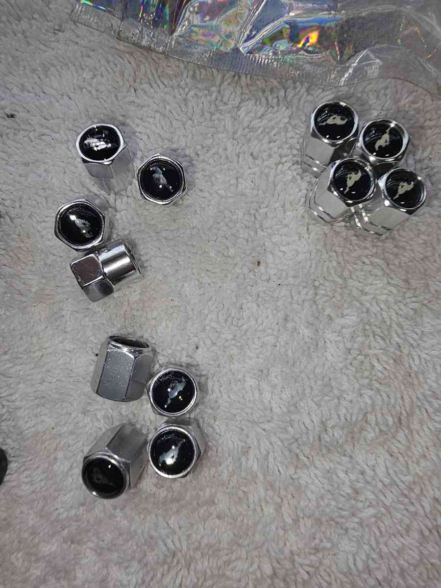 car accessories Keychain tire caps center hubcaps