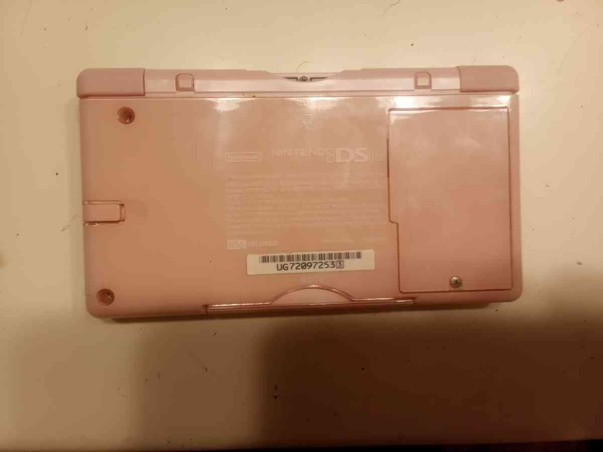 Nintendo DS lite