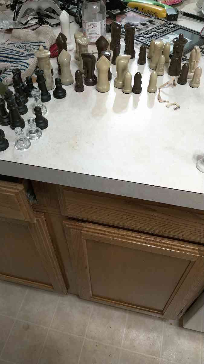 chess pieces sets
