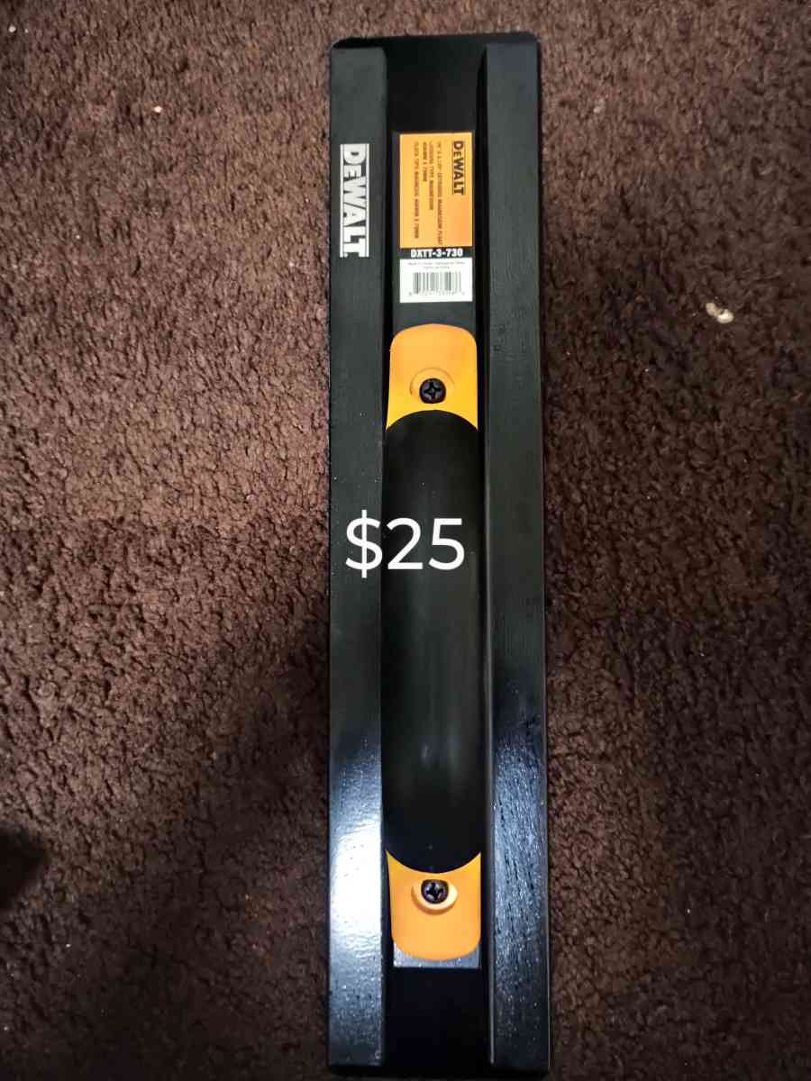 DeWalt magnesium float