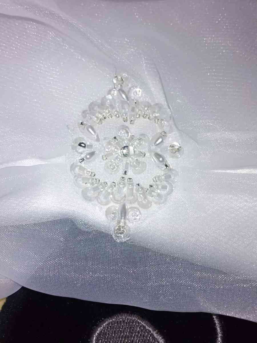 Davids Bridal Wedding dress size 2 strapless