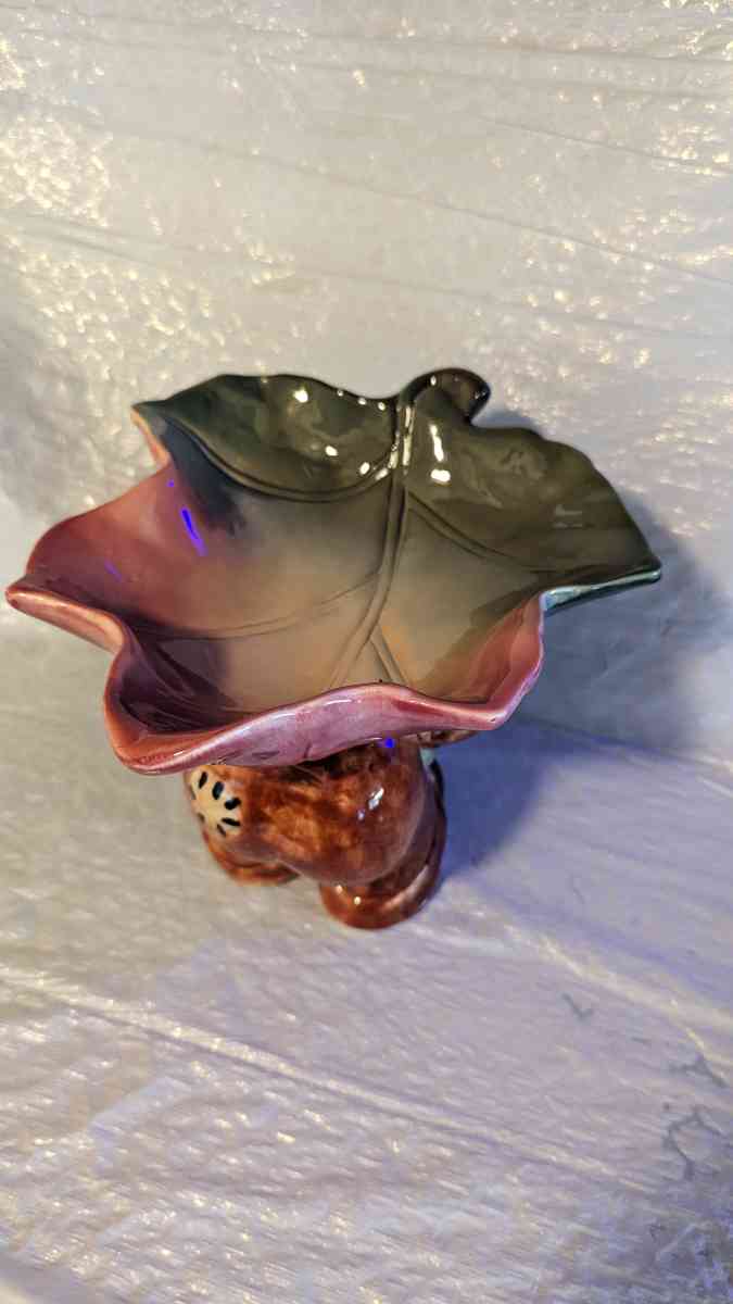 Vintage WCL Ceramic Scarecrow Holding a Leaf Dish on His Bac