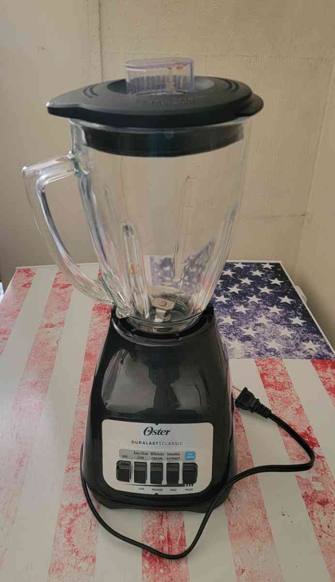 The Oster Classic Blender Duralast 5 Speed