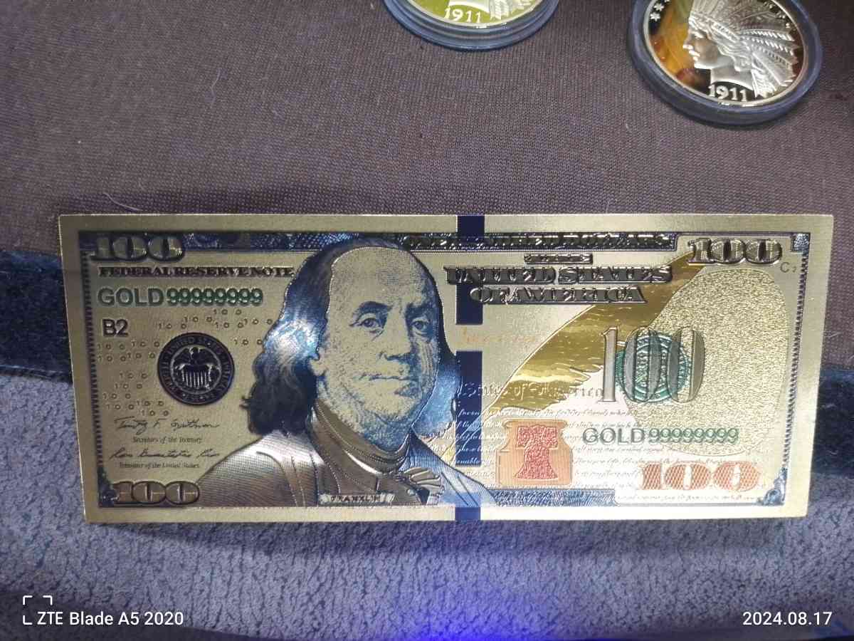 100 dollar bill gold leaf