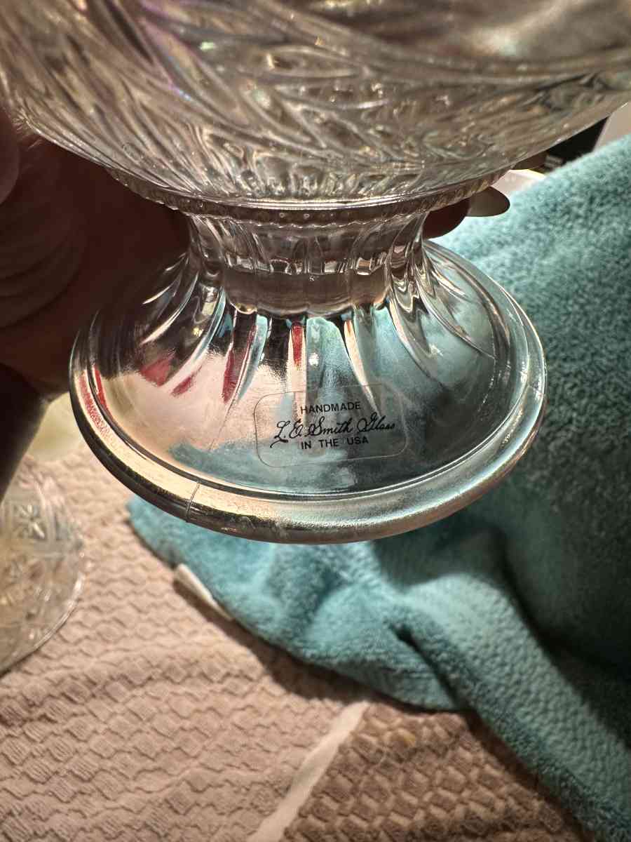 LE Smith glass egg lidded trinket dish