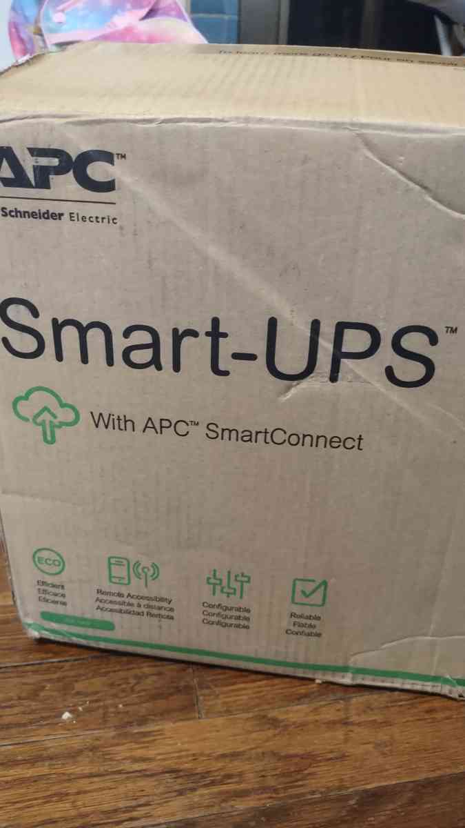 Smart UPS with Smart Connect 1500 VA