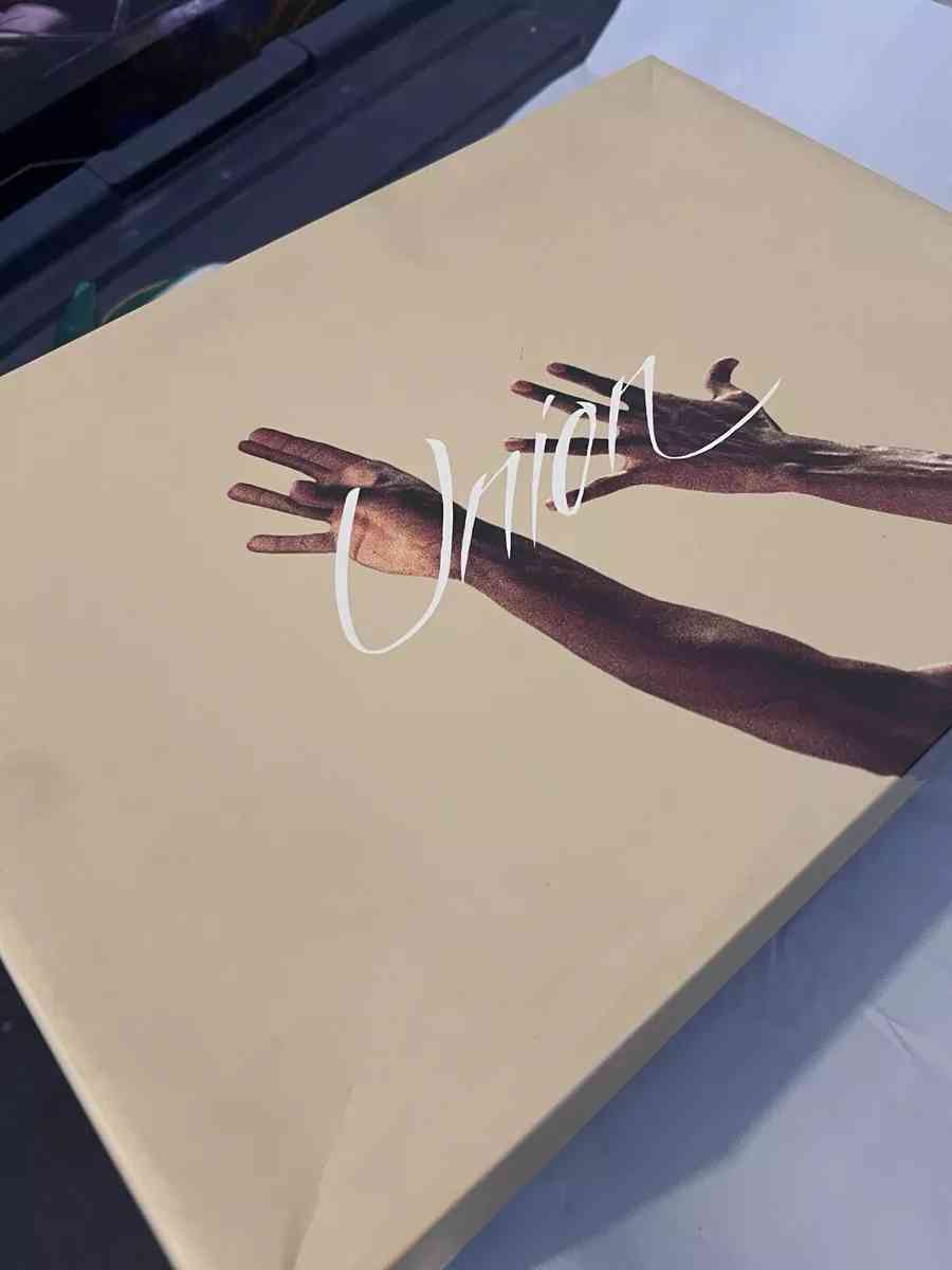 Jordan 4s x Union Off Noir