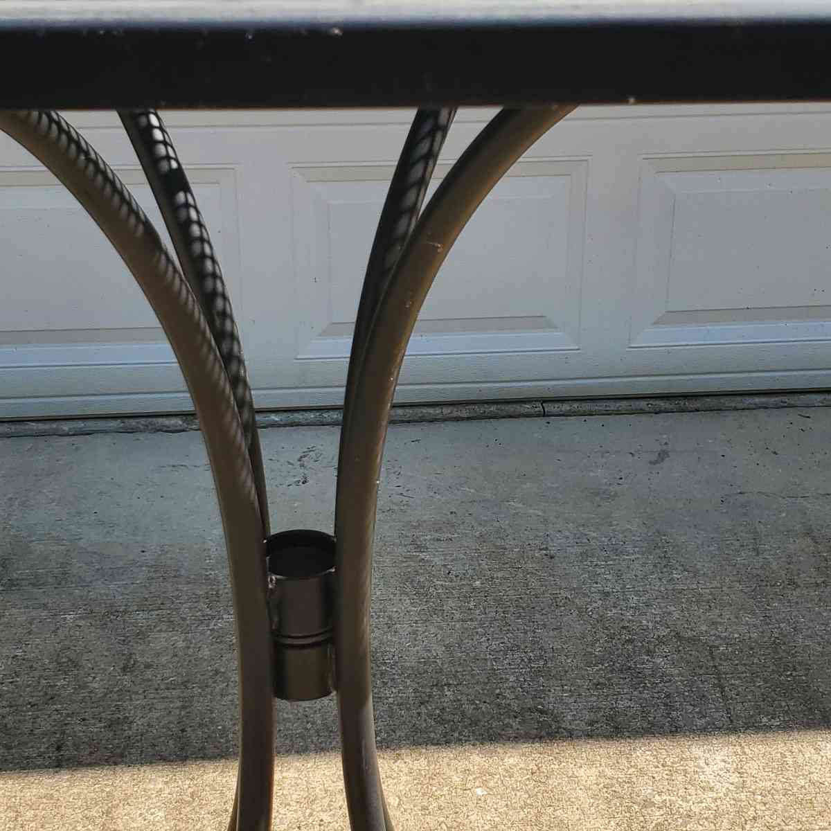 Bar Height Wrought Iron Table W Umbrella Hole 36x36x42