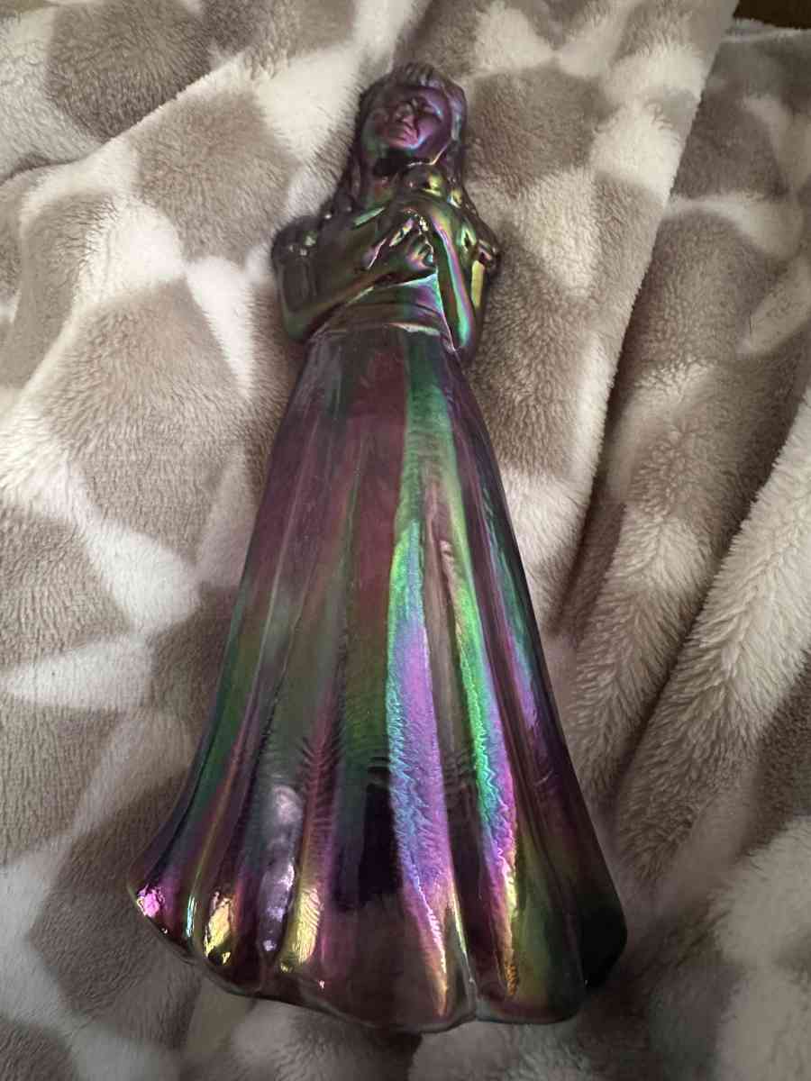 Fenton girl and lady