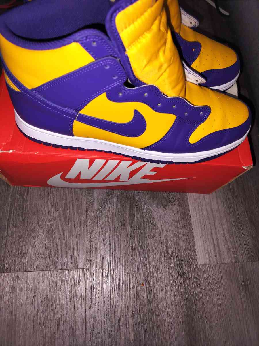 Nike Dunk High LAKERS