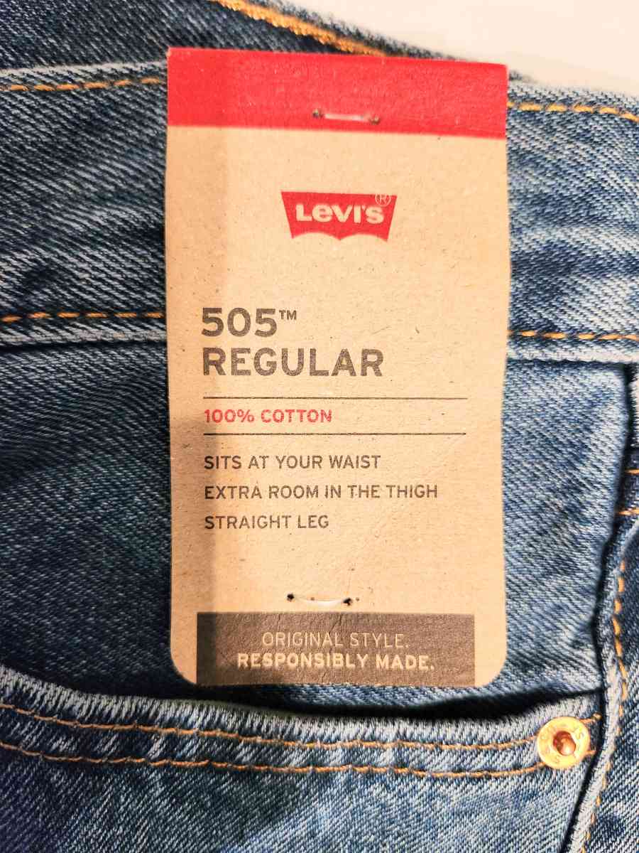 NWT Mens 505 Levis Jeans 30X32