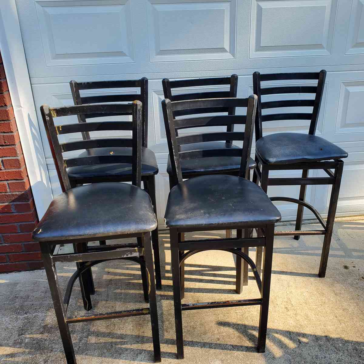 Metal Chairs  Bar Height W Cushioned Seats  RRR Furniture