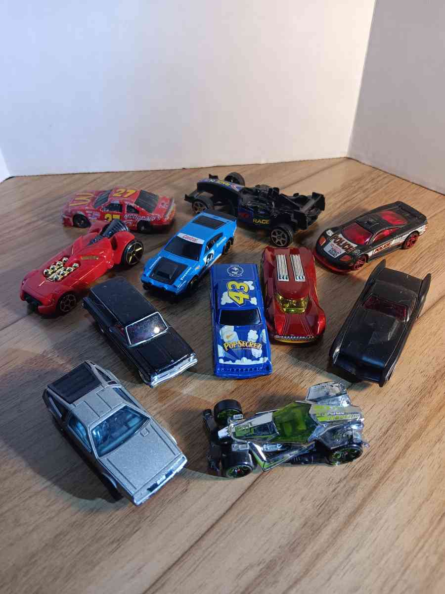 Hot Wheels lot