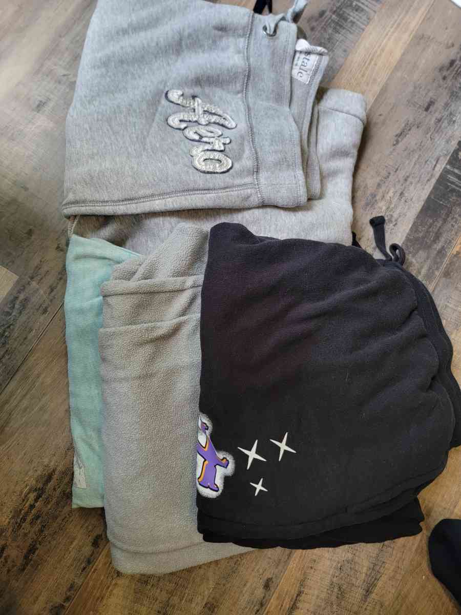 Hoodies Sweaters Jeans Sweats Dress Pants Dresses