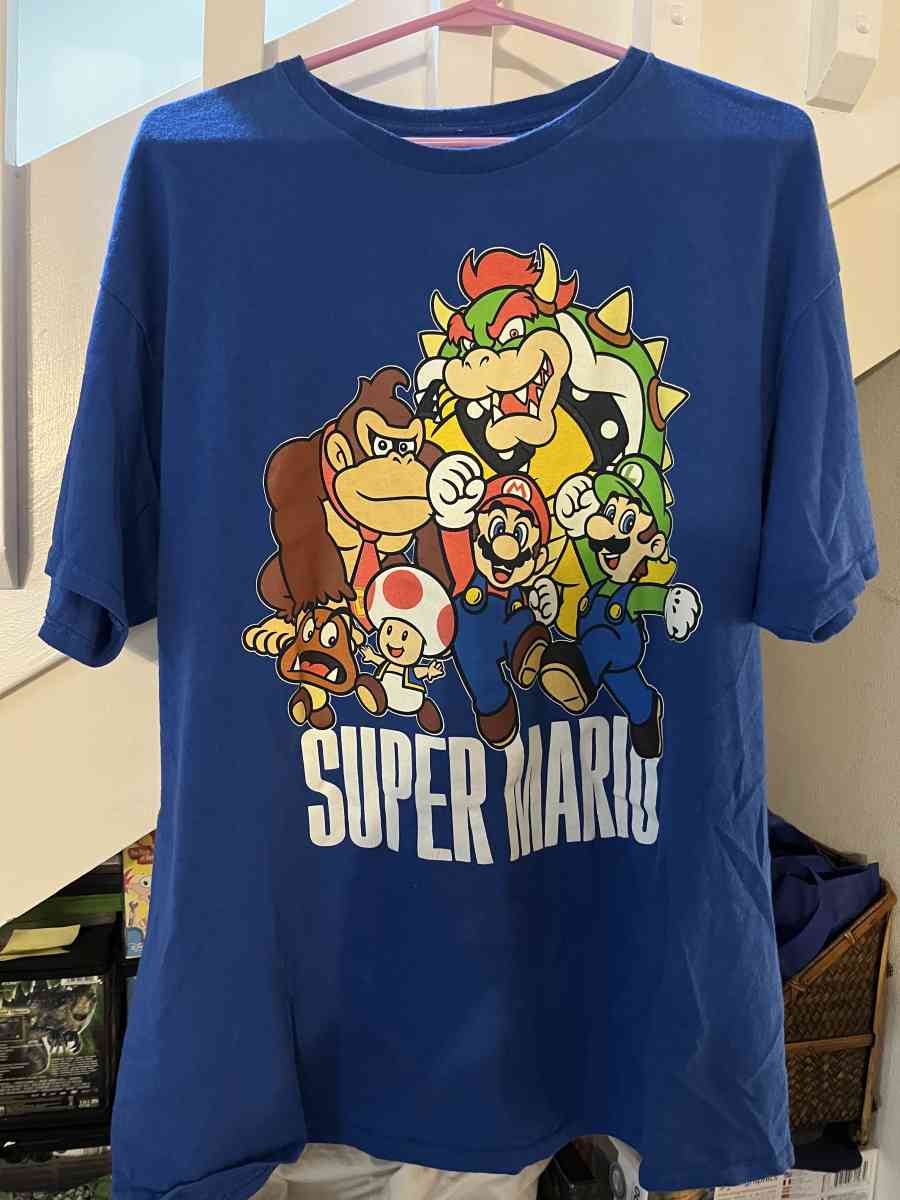 Super Mario shirt