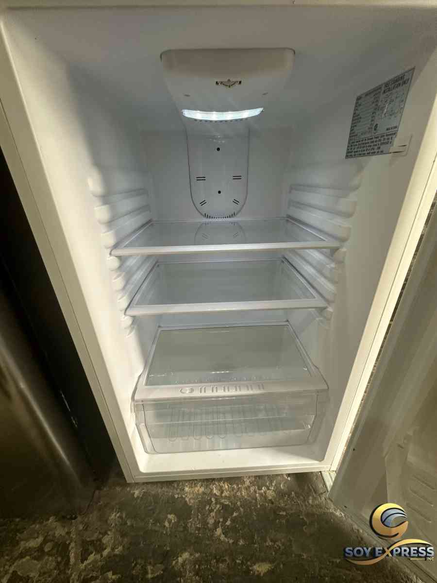 Haier refrigerator top and bottom