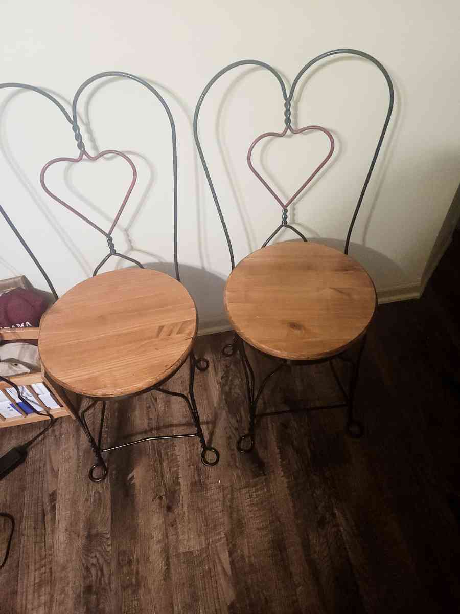 1840s wroughtiron ice cream parlor chairs