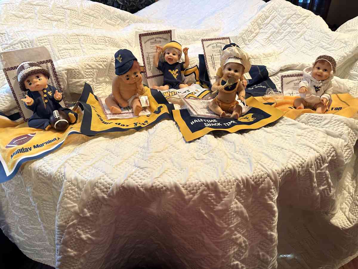 Ashton Drake Mini Dolls