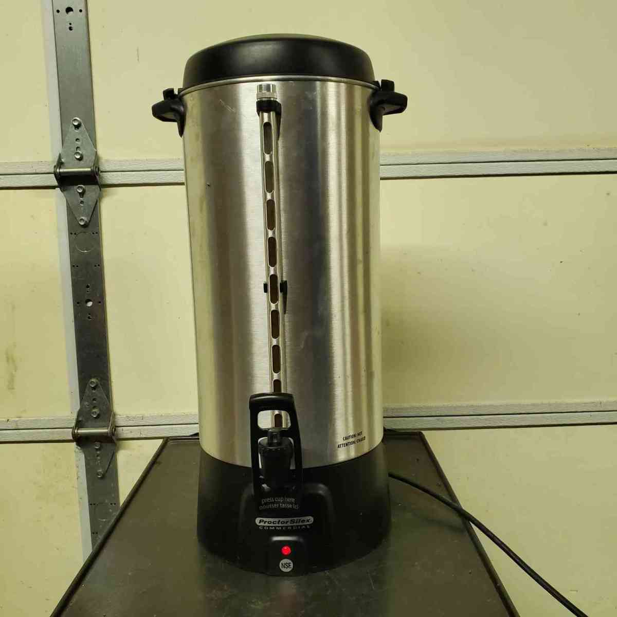 100 Cup Coffee Urn  Percolator Proctor Silex 45100R  RRR Ap