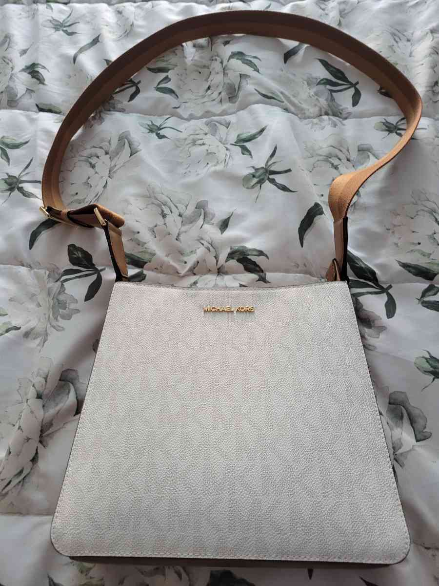 Michael Kors bag