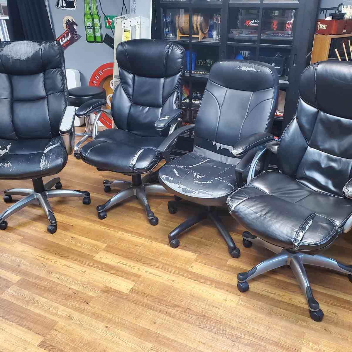 Office Chairs  4 Black And 1 Tan