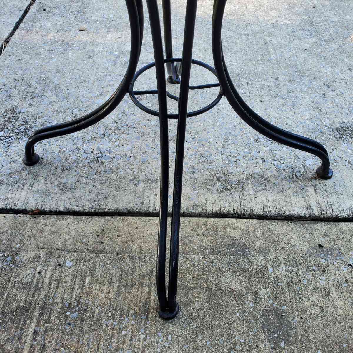 Wrought Iron Patio Table 36X36X29 Black   RRR Furniture