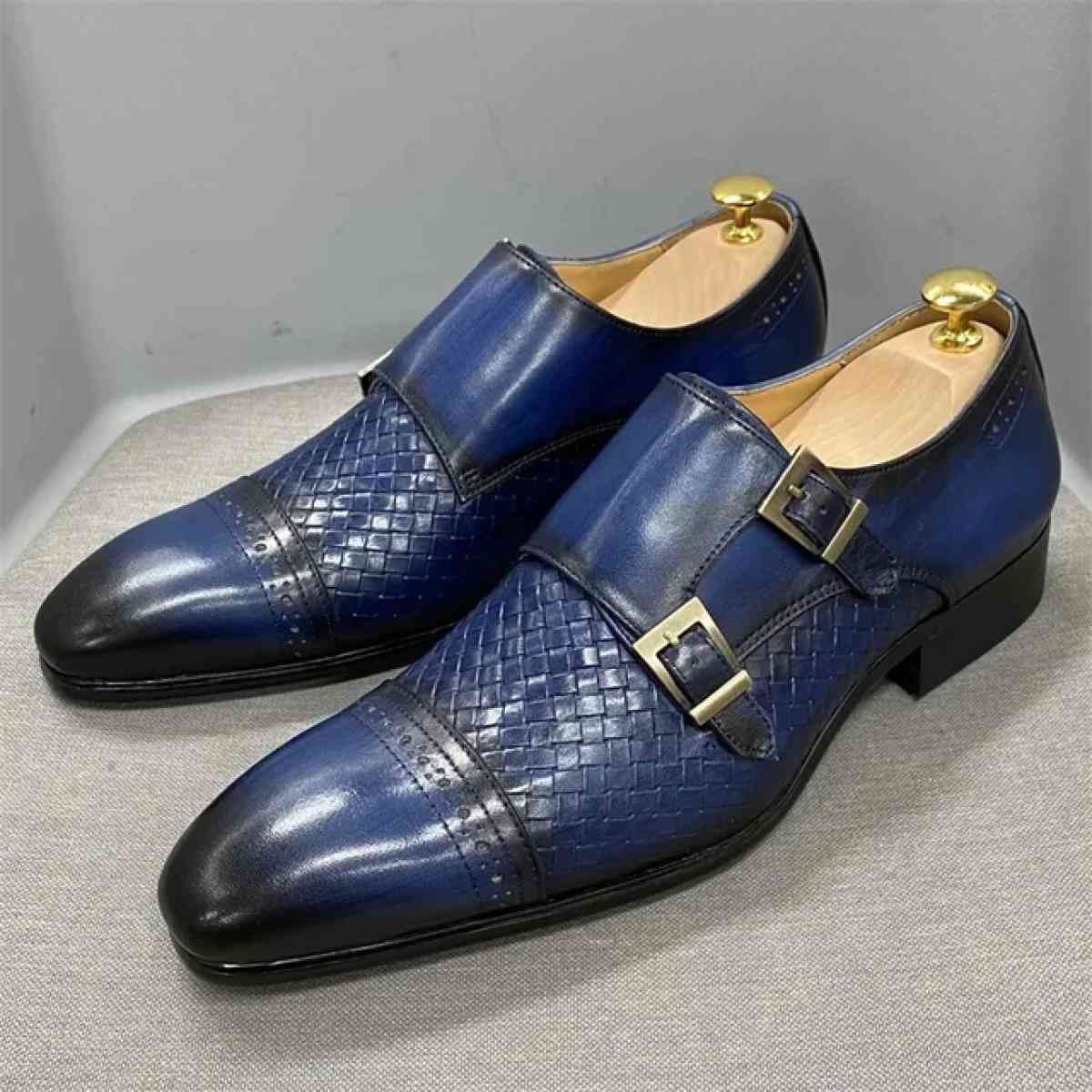 men classic dress shoes