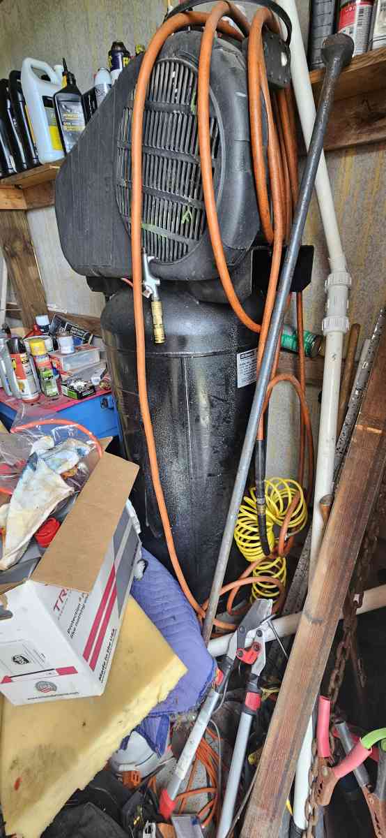 air compressor 220 volt