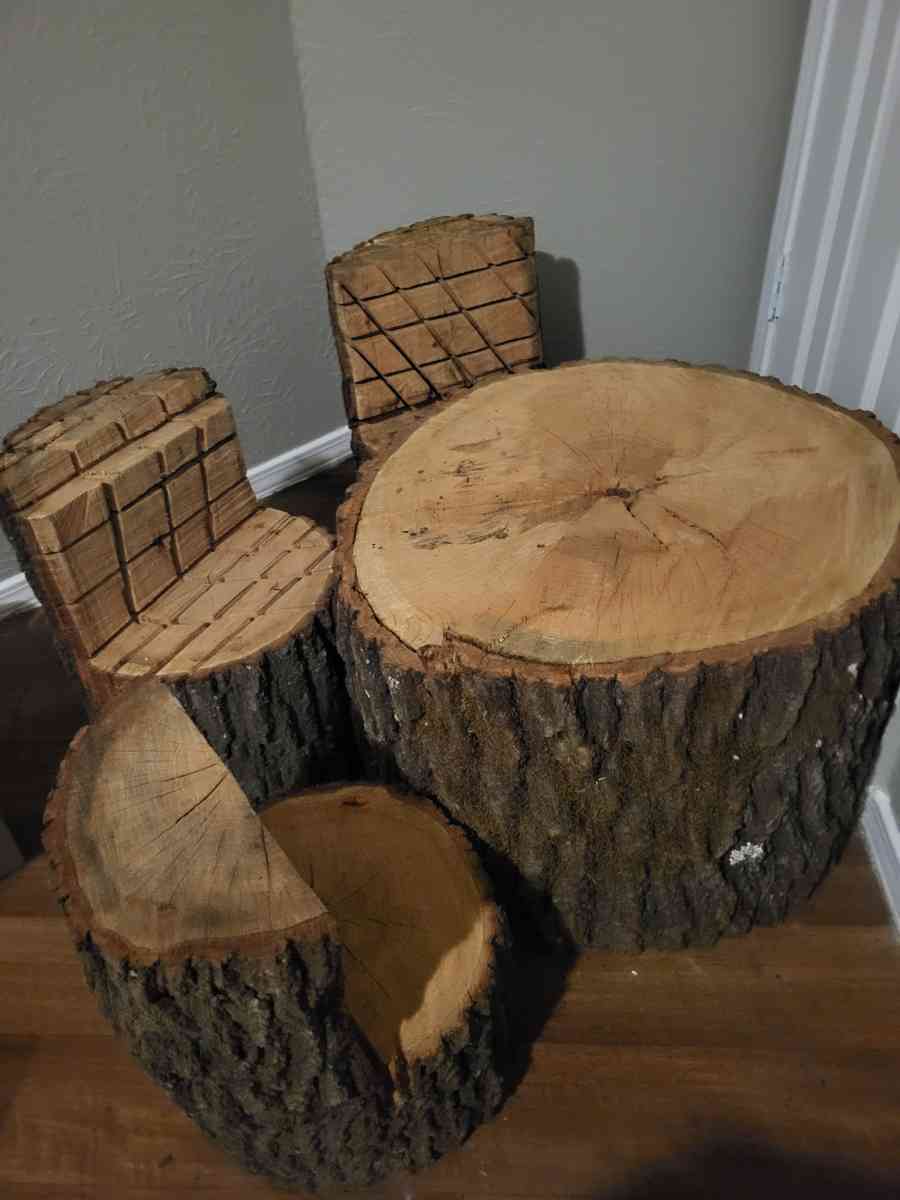 Handmade Real oak wood  kids table and chairs