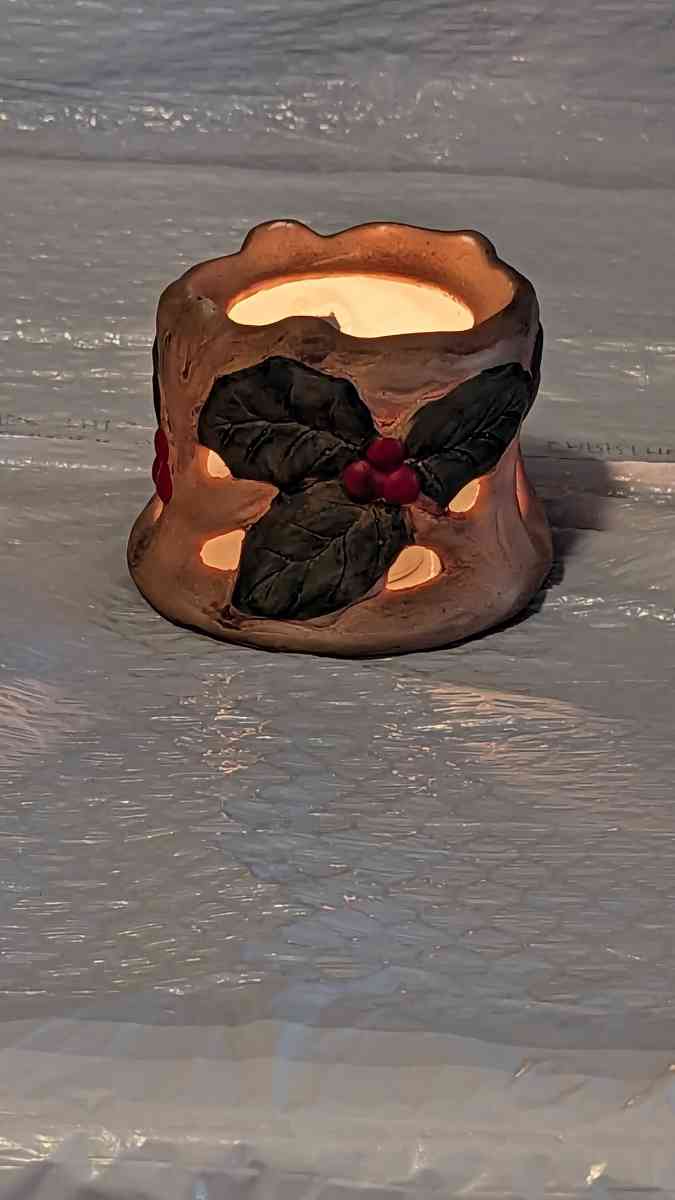 Unique Ceramic Hand Panted Wood Log Tea Light Candle Holder