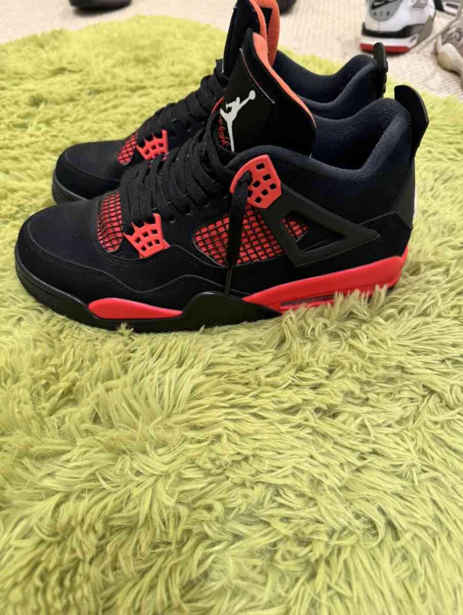 Jordan 4s Red Thunder all sizes