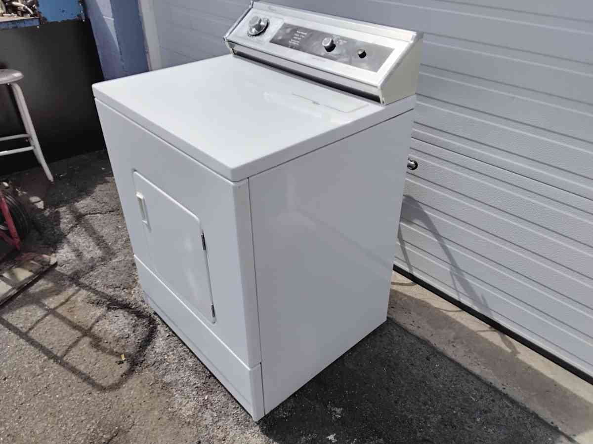 Nice White Whirlpool Gas Dryer OEM Like New