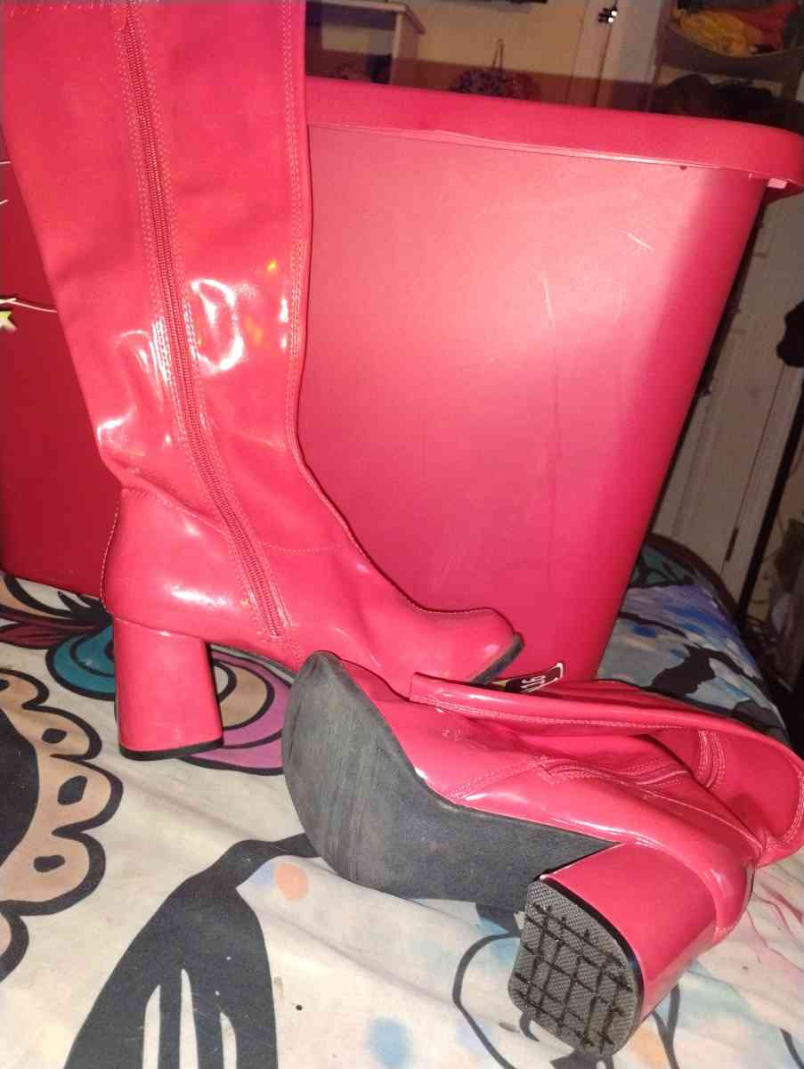 new Red Gogo boots